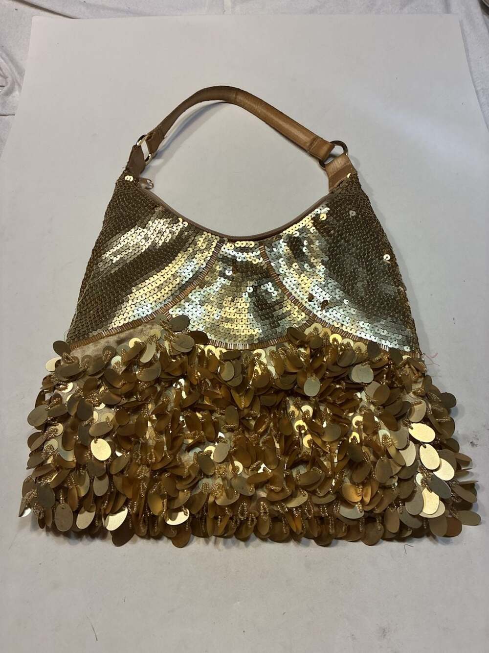 PREZZO DIVISION OF Y&S Gold Sequin Beaded Flaky Handbag Shoulder Purse